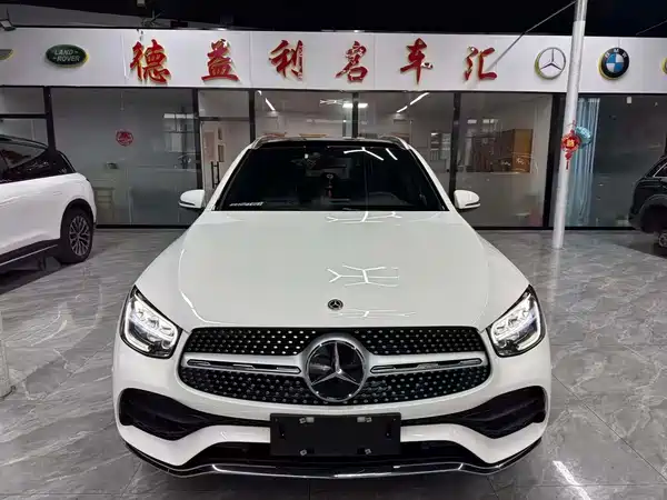 Mercedes-Benz GLC 2023