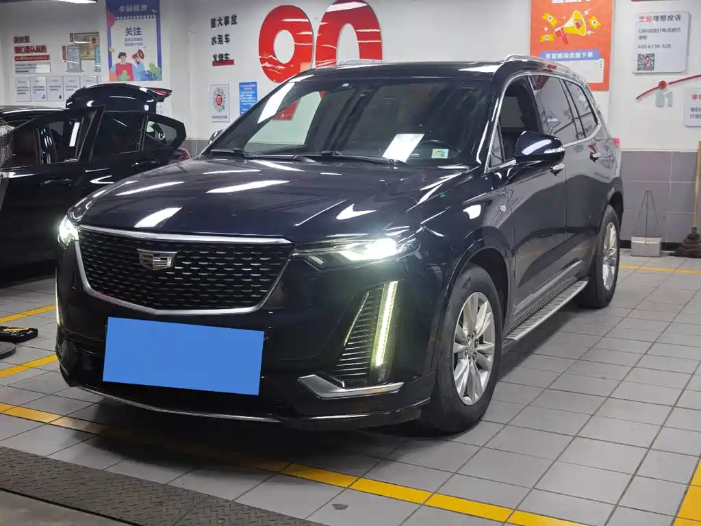 Cadillac XT6 2020 — фото 1