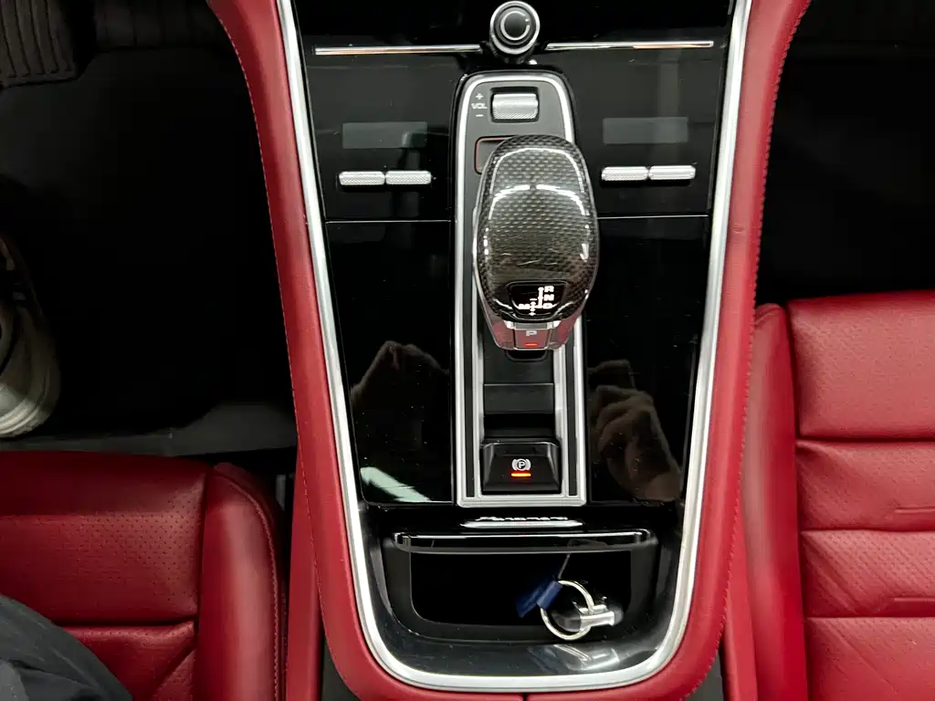 Porsche Panamera 2021 — фото 11