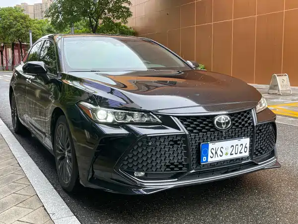 Toyota Avalon 2019