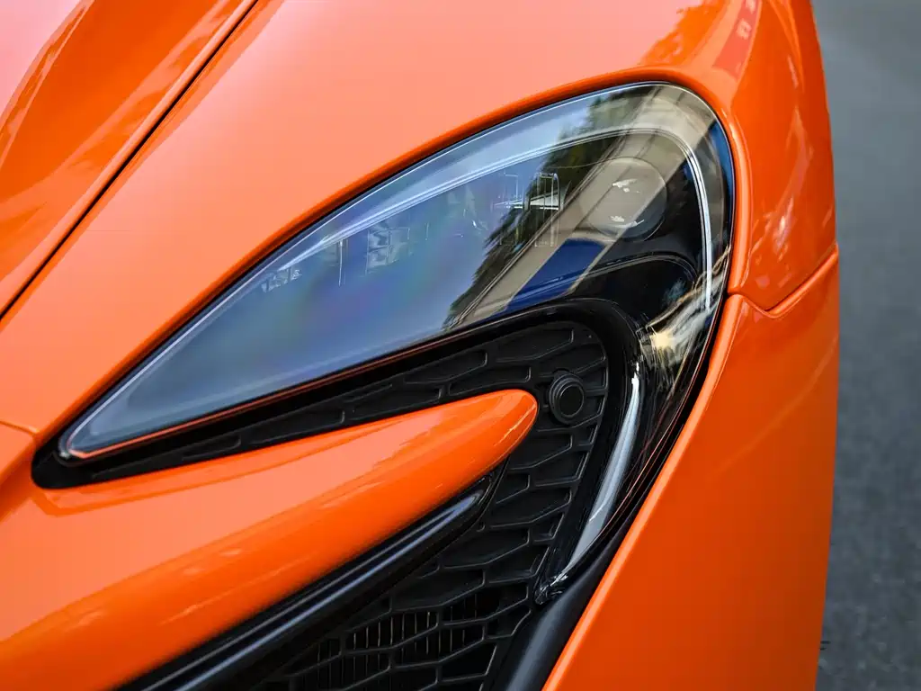 McLaren 650S 2017 — фото 11
