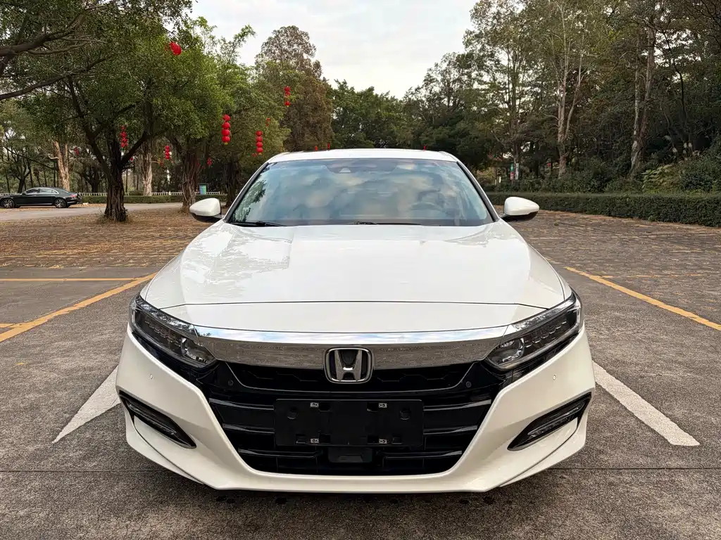 Honda Accord 2021 — фото 2