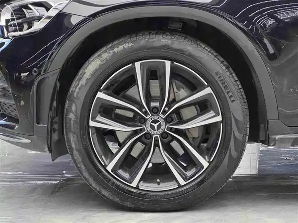 Mercedes-Benz GLC 2021