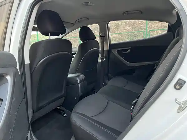 Hyundai Elantra Langdong 2017