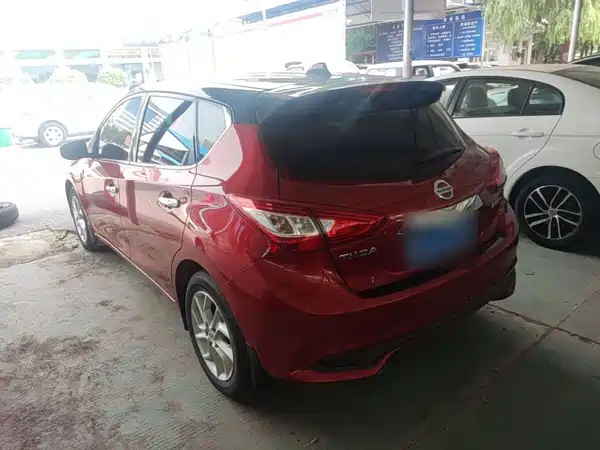 Nissan Tiida 2020