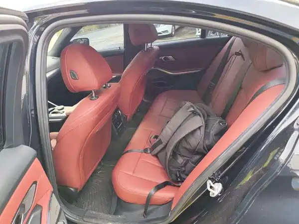 BMW 3 Series 2025