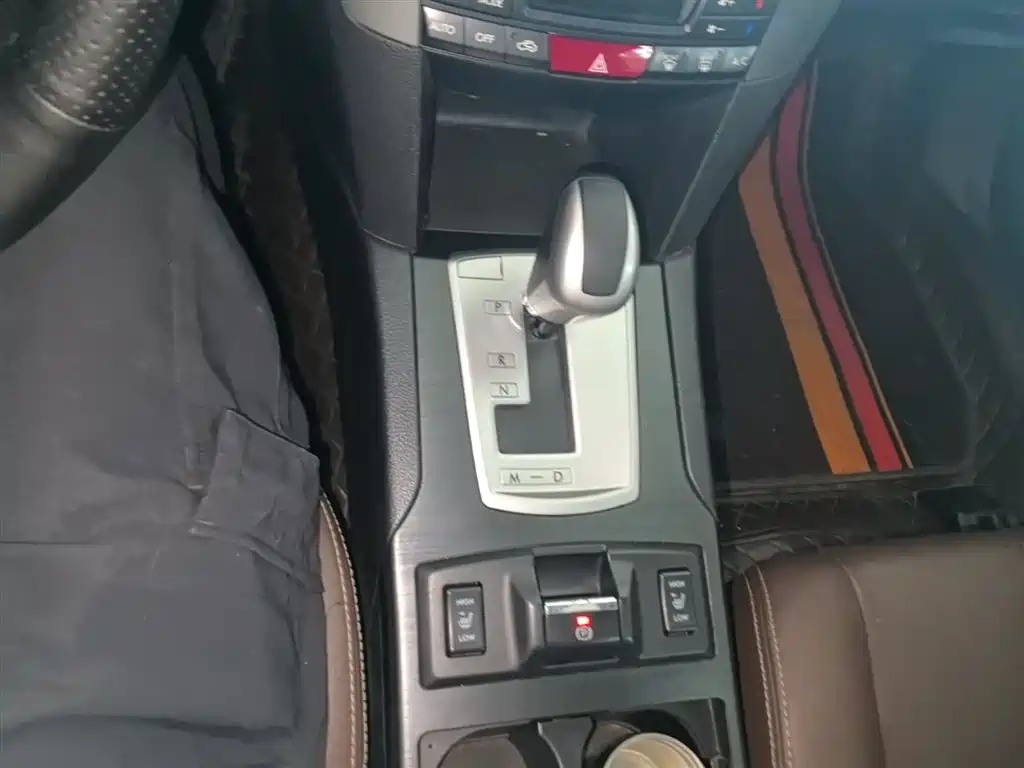 Subaru Outback 2014 — фото 14