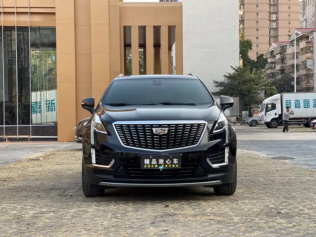 Cadillac XT5 2020 — фото 2