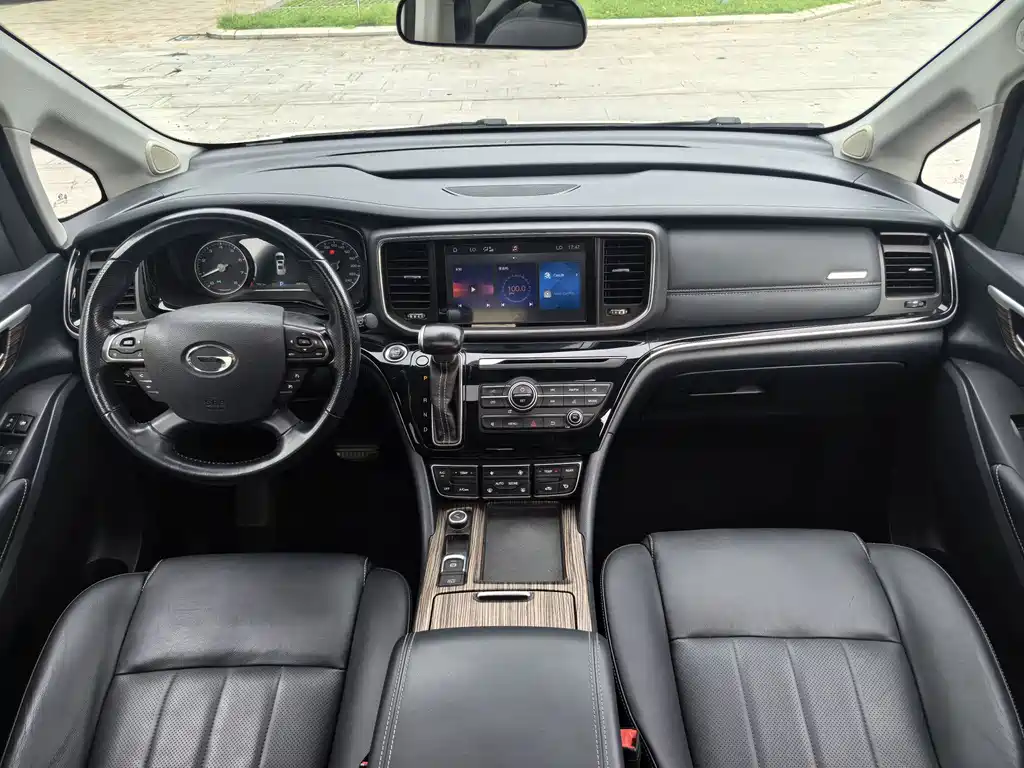 GAC Trumpchi M8 2020 — фото 11