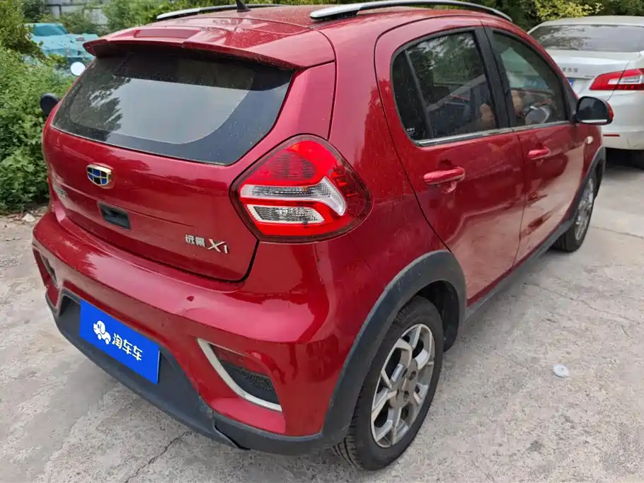 Geely Vision X1 2018 — фото 3