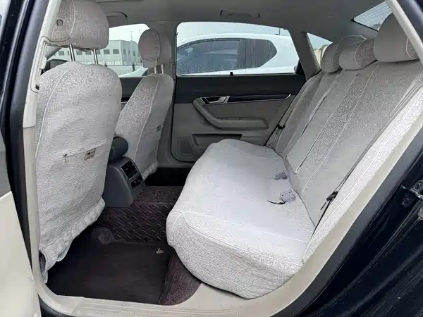 Audi A6L 2010