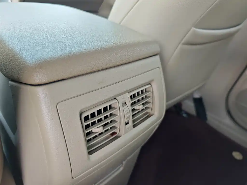 Toyota Highlander 2013 — фото 15