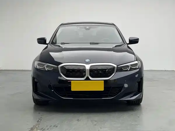 BMW i3 2023