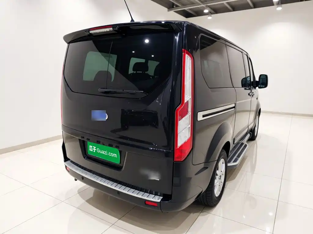 Ford Tourneo 2018 — фото 6