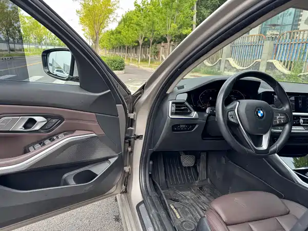 BMW 3 Series 2019