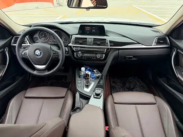 BMW 3 Series 2018