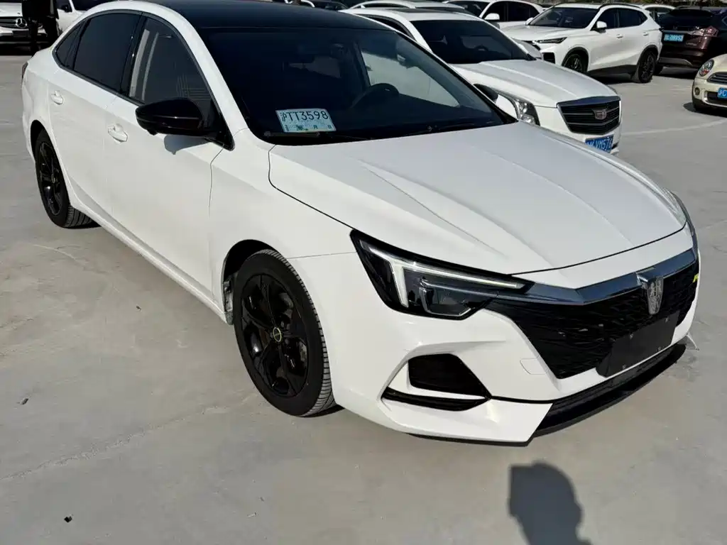 Roewe i6 MAX New Energy 2021 — фото 3
