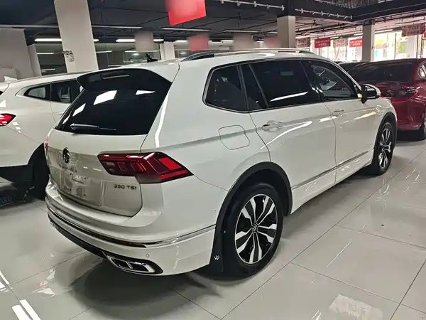 Volkswagen Tiguan L 2025
