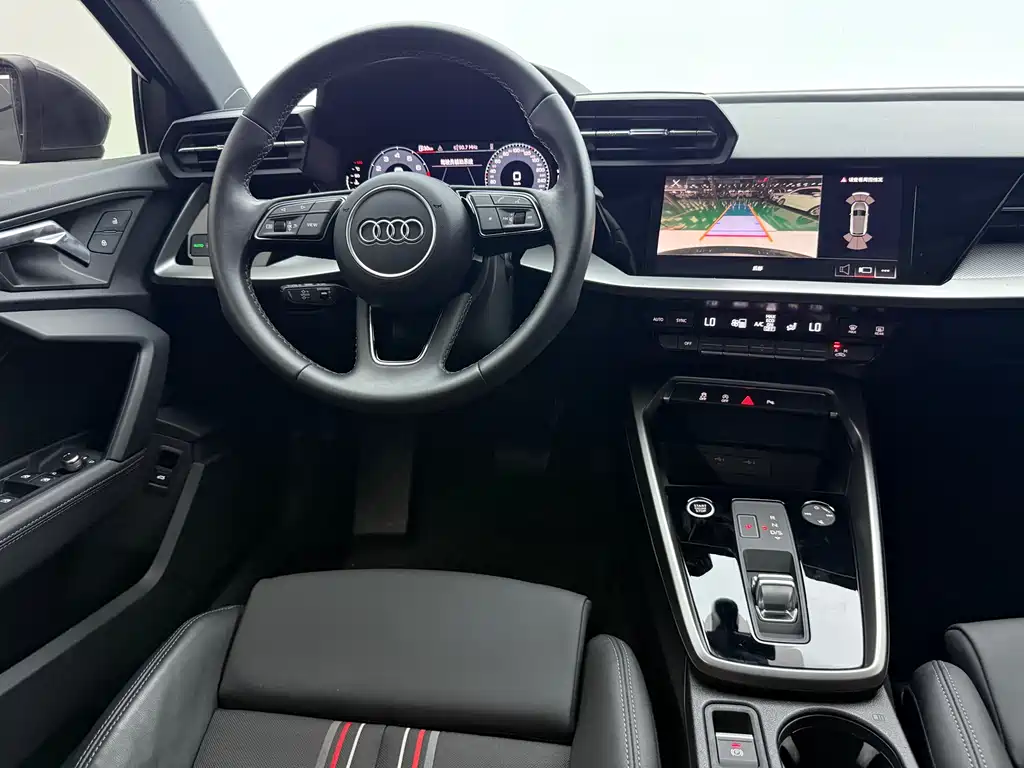 Audi A3 2023 — фото 15