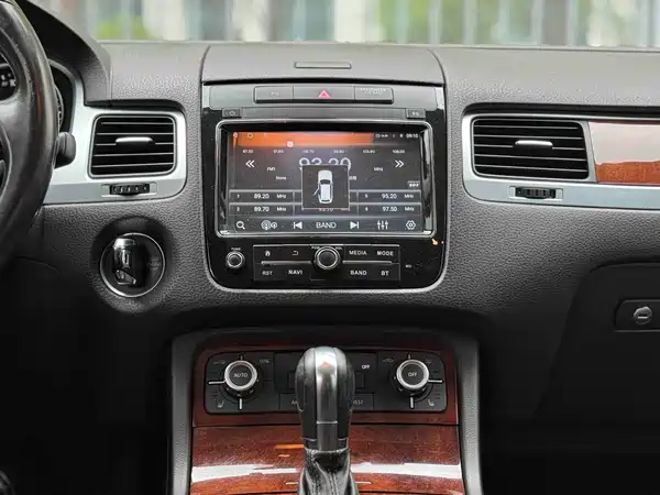 Volkswagen Touareg 2014