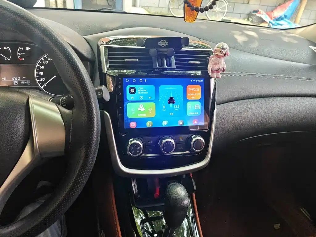 Nissan Tiida 2019 — фото 14