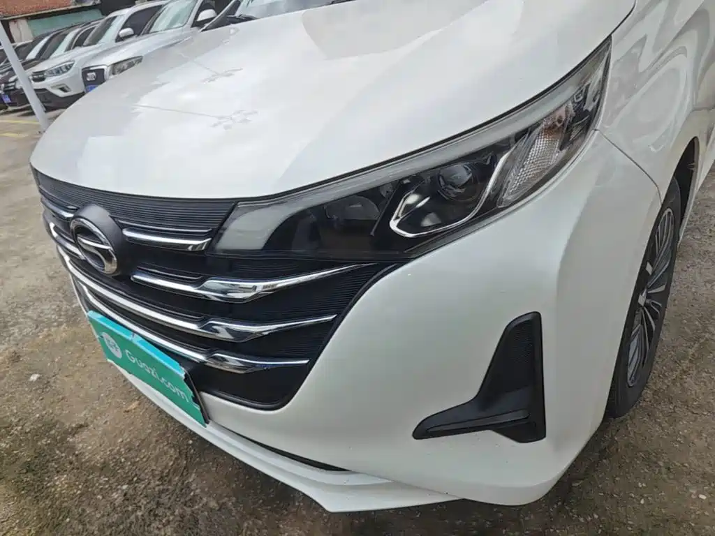 GAC Trumpchi M6 2019 — фото 24