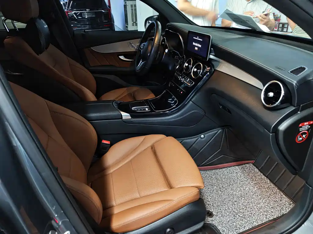Mercedes-Benz GLC Coupe 2020 — фото 10