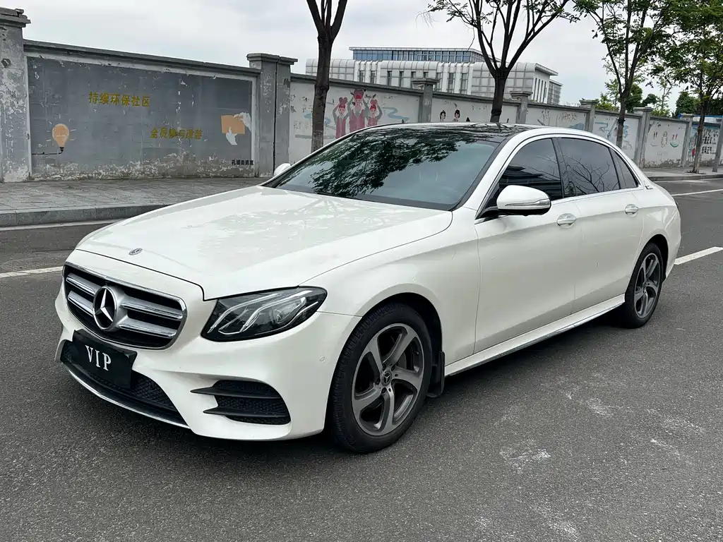 Mercedes-Benz E-Class 2017 — фото 1