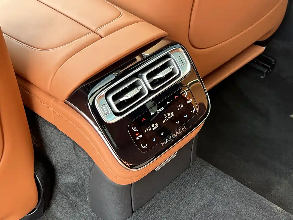 Mercedes-Benz S-Class 2025 — фото 14