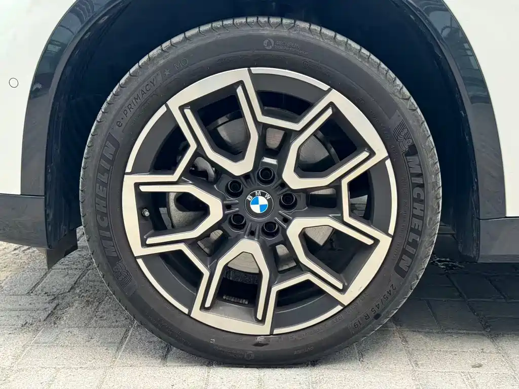 BMW X1 2025