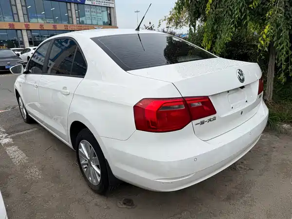 Volkswagen Jetta 2015