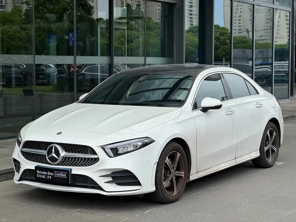 Mercedes-Benz A-Class 2023 — фото 1