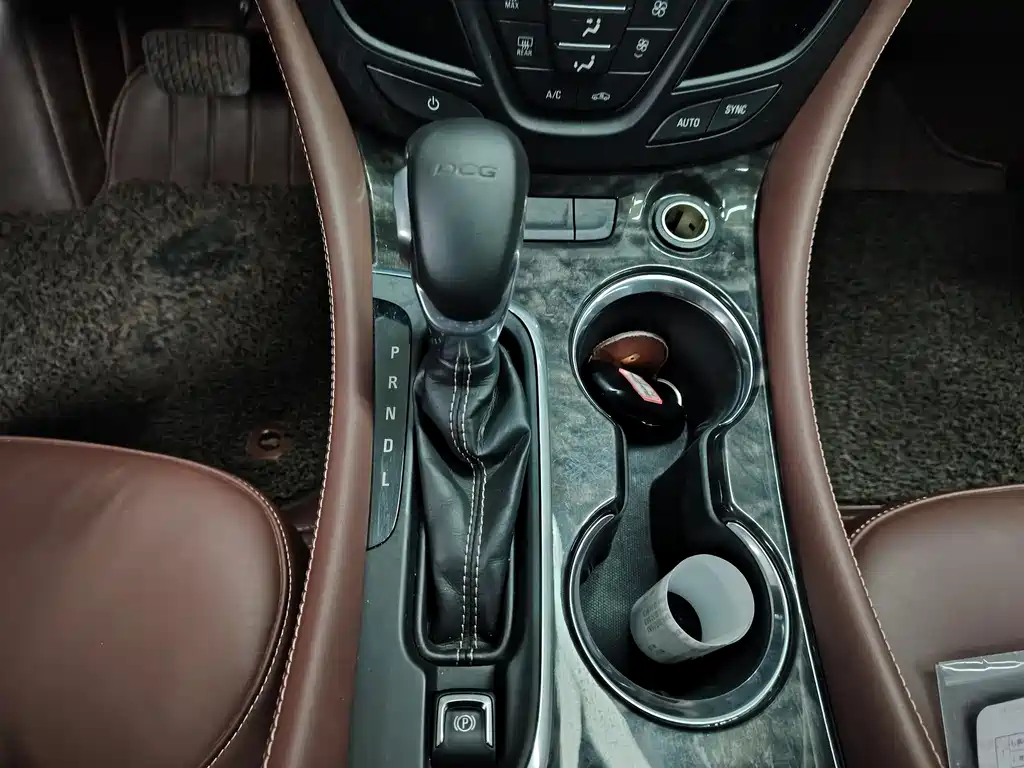 Buick Envision Plus 2015 — фото 8
