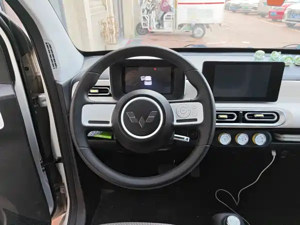 Wuling Hongguang MINIEV 2024