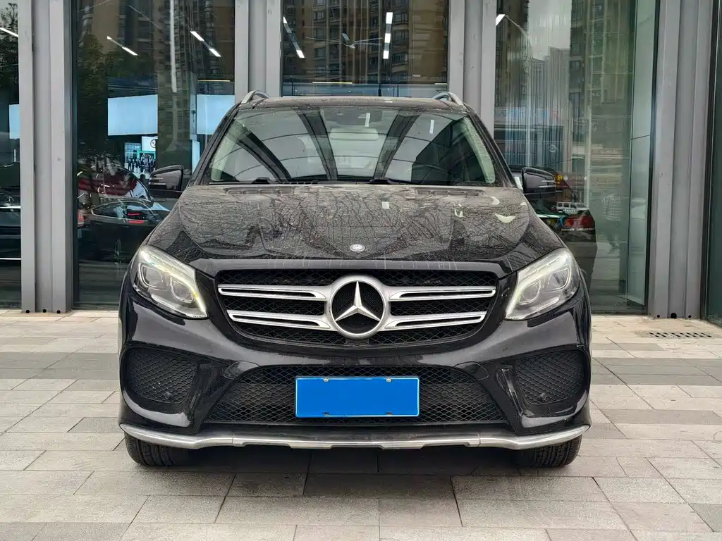 Mercedes-Benz GLE 2017 — фото 2