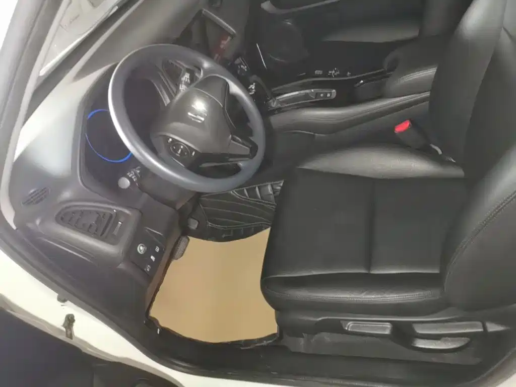 Honda Vezel 2021 — фото 15