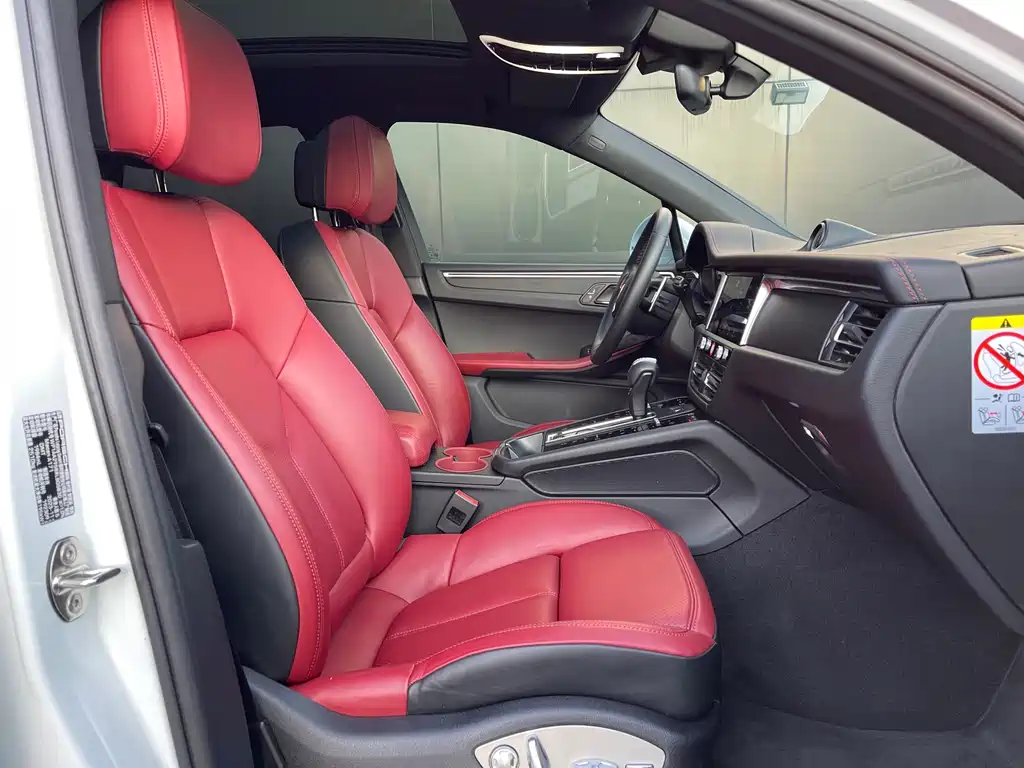 Porsche Macan 2023 — фото 12