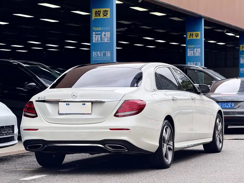 Mercedes-Benz E-Class 2019 — фото 4