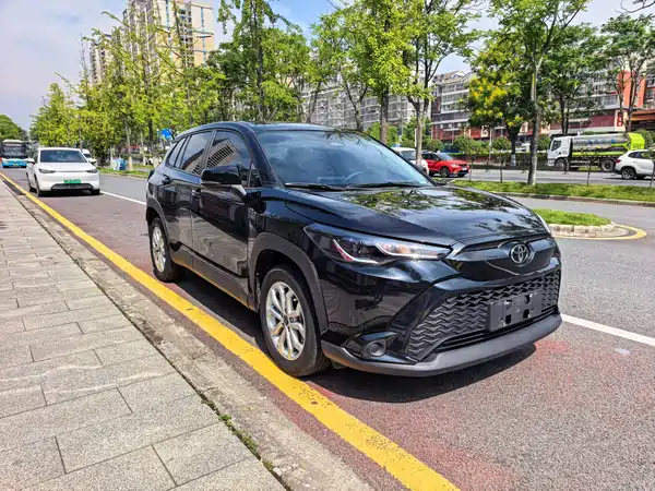 Toyota Frontlander 2023