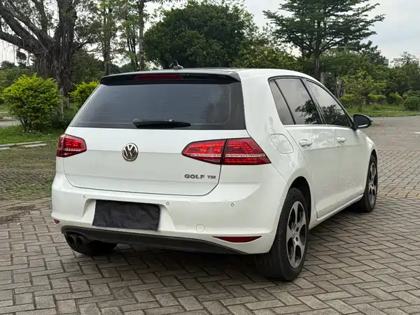 Volkswagen Golf 2015