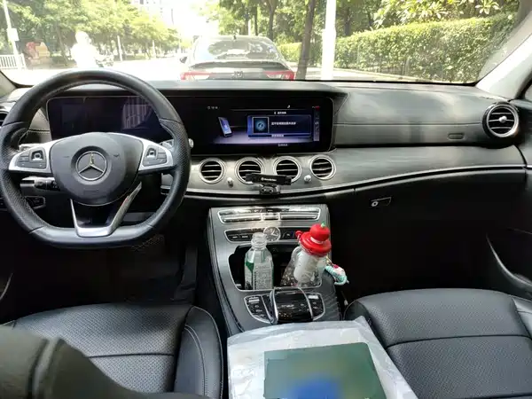 Mercedes-Benz E-Class 2018