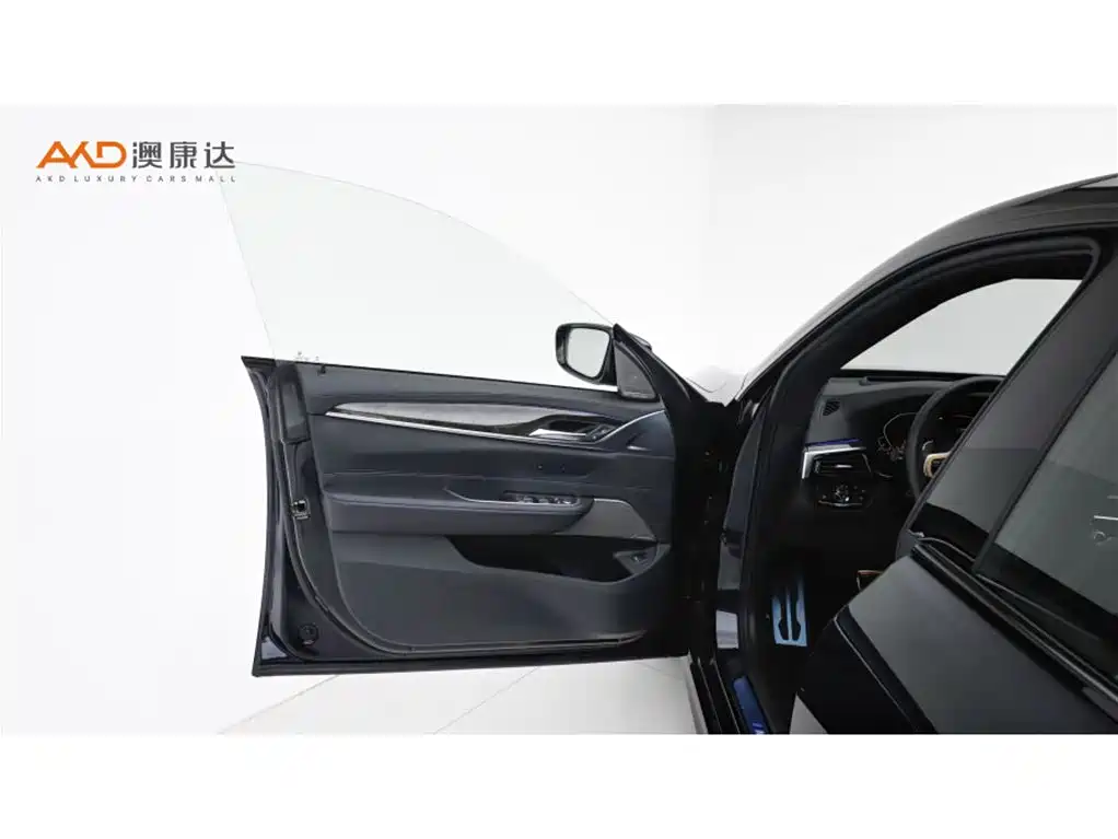 BMW 6 Series GT 2022 — фото 10