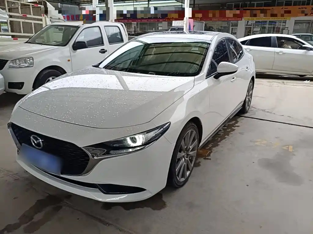 Mazda 3 Axela 2021