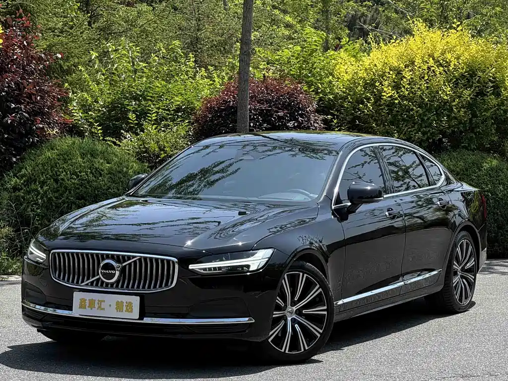 Volvo S90 2023 — фото 1