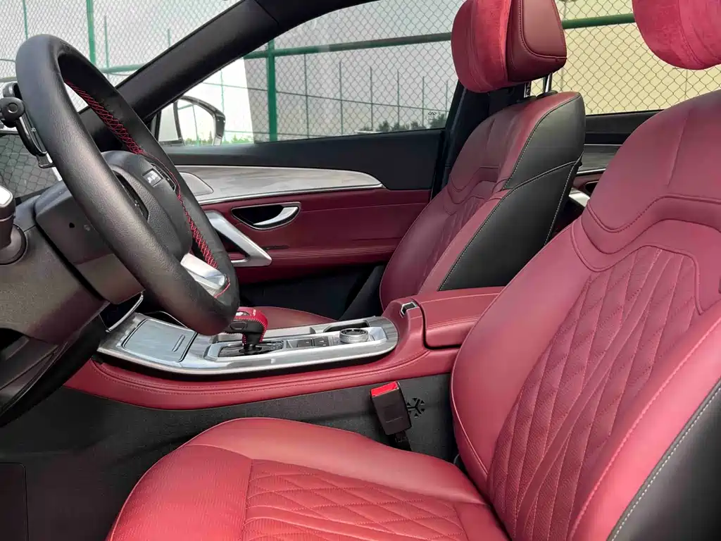 Jetour X70 PLUS 2023