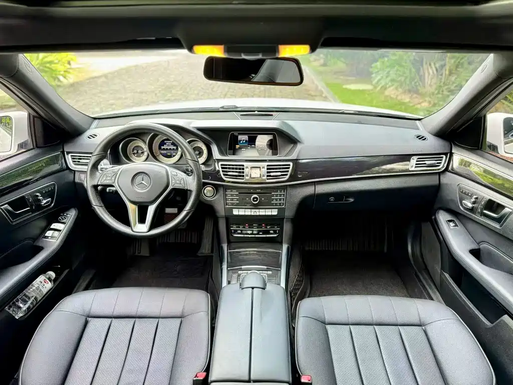 Mercedes-Benz E-Class 2015 — фото 5