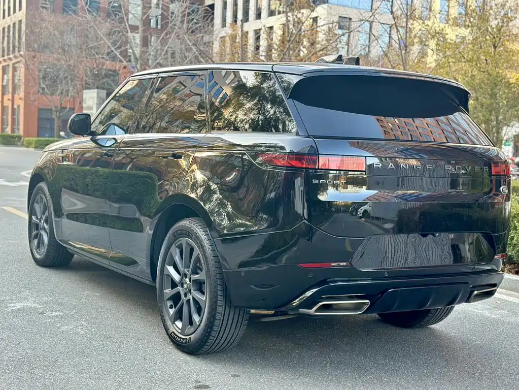 Land Rover Sport 2023 — фото 6