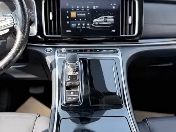 GAC Trumpchi M8 2021