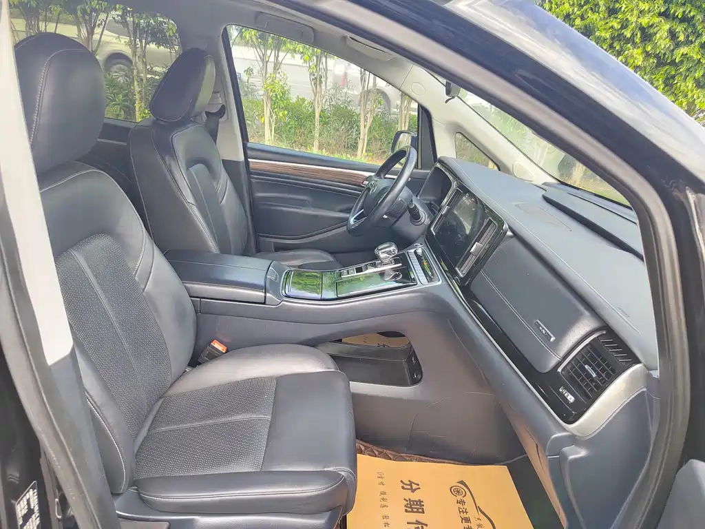 GAC Trumpchi M8 2021 — фото 17