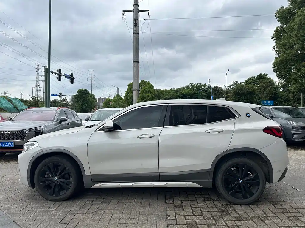 BMW X2 2023 — фото 4
